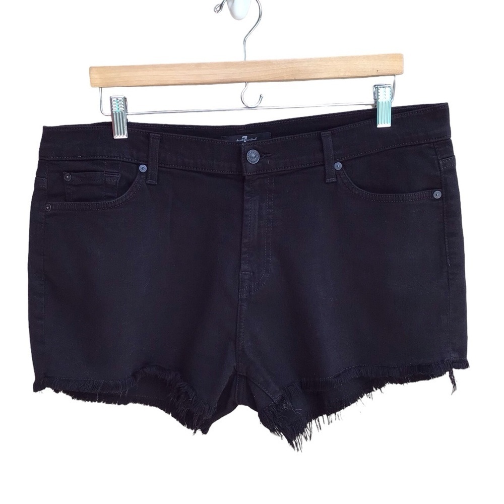 7 For All Man Kind Black Cut Off Shorts Stretch Waist 37”